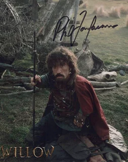 Phil Fondacaro autograph