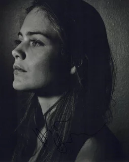 Hera Hilmar autograph