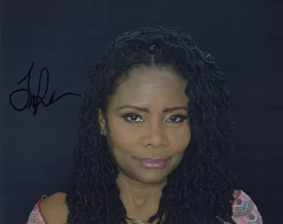 Tonya Pinkins autograph