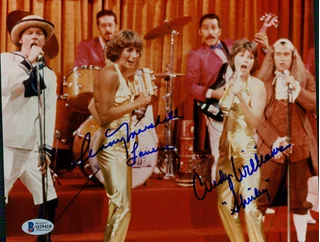 Laverne & Shirley autograph