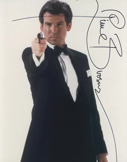 Pierce Brosnan autograph