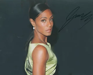Jada Pinkett Smith autograph
