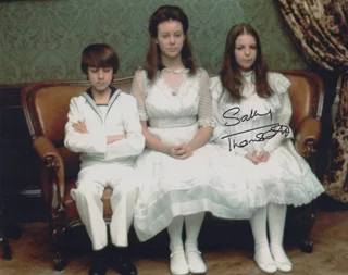 Sally Thomsett autograph