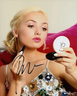Peyton List autograph