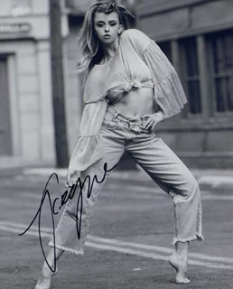 Jorgen Makena autograph