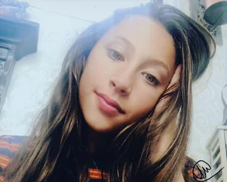 Scarlett Mason autograph