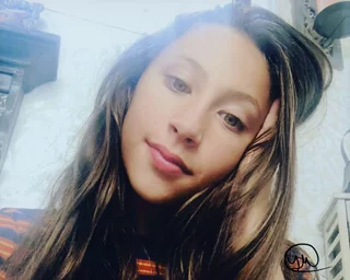 Scarlett Mason autograph