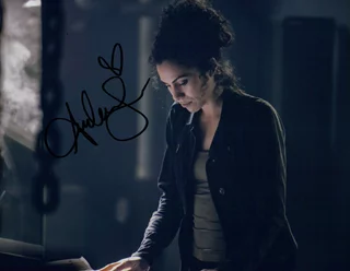 Andrea Sixtos autograph