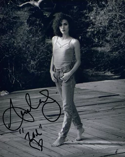 Andrea Sixtos autograph