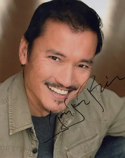 Jon Jon Briones autograph