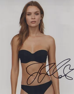 Josephine Skriver autograph
