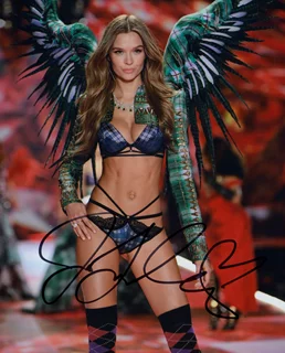 Josephine Skriver autograph