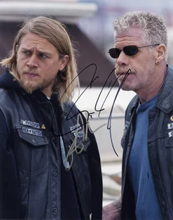 Sons of Anarchy autograph