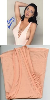 Brittney Shumaker autograph