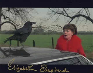 Elizabeth Shepherd autograph