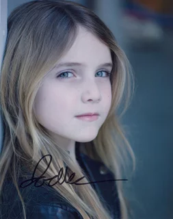 Joelle Better autograph