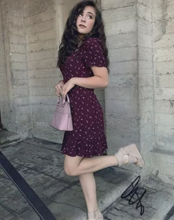 Alyssa de Boisblanc autograph