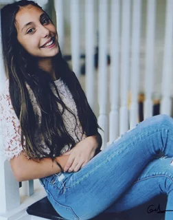 Gabriella Mason autograph