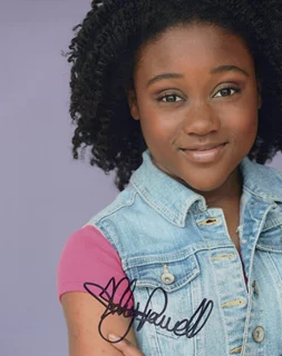 Haley Powell autograph