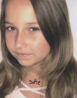 Sofie Taylor autograph