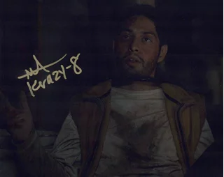 Max Arciniega autograph