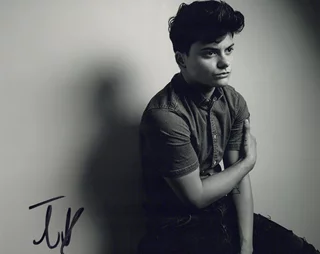 Tyler DiChiara autograph