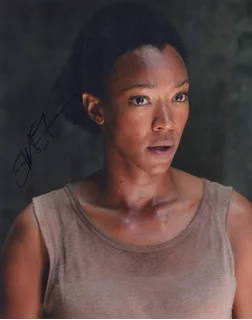 Sonequa Martin-Green autograph