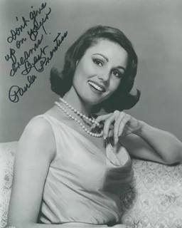 Paula Prentiss autograph