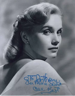Eva Marie Saint autograph