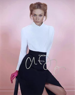 Chloe Sevigny autograph