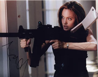 Angelina Jolie autograph