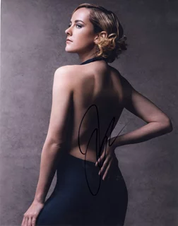Jena Malone autograph