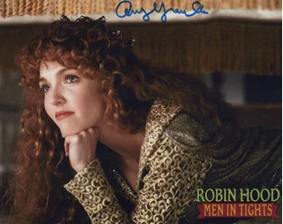 Amy Yasbeck autograph