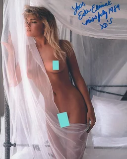Erika Eleniak autograph