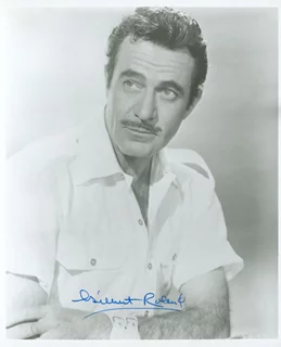 Gilbert Roland autograph