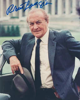 Robert Loggia autograph
