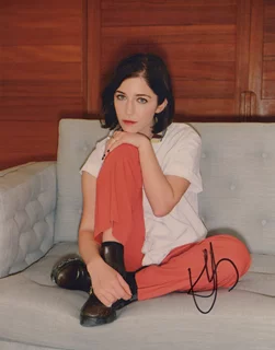 Annabelle Attanasio autograph