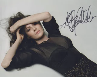 Aleksa Palladino autograph