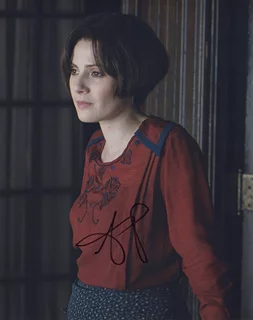 Aleksa Palladino autograph