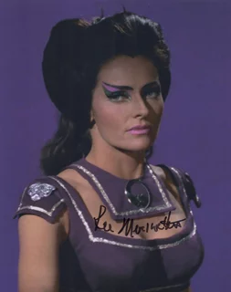 Lee Meriwether autograph