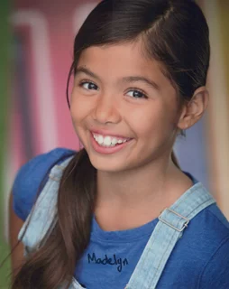 Madelyn Miranda autograph