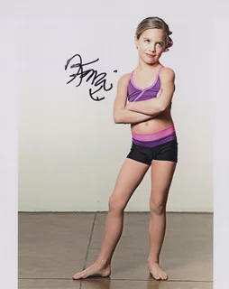 Mackenzie Ziegler autograph