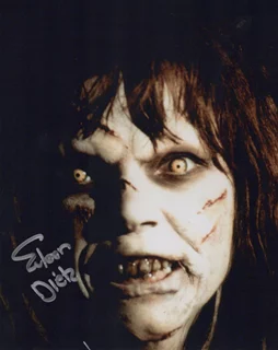Eileen Dietz autograph