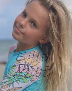 Ellie Blue autograph