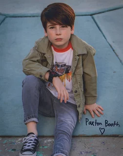 Paxton Booth autograph