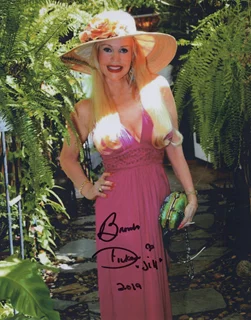 Brenda Dickson autograph