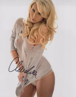 Claudia Fijal autograph