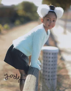 Jordyn Raya James autograph