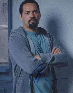 Vincent Laresca autograph