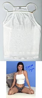 Dare Taylor autograph